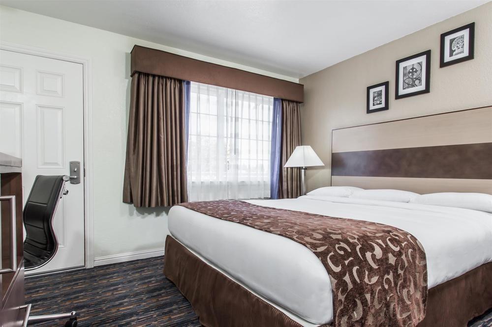 Hotel Howard Johnson By Wyndham