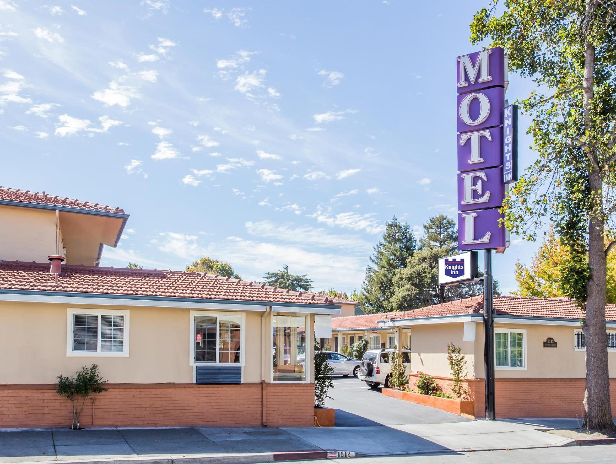 Howard Johnson By Wyndham Hotel Berkeley