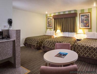 Hotel Howard Johnson By Wyndham